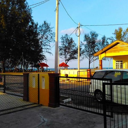Homestay Memori Dungun Exterior foto